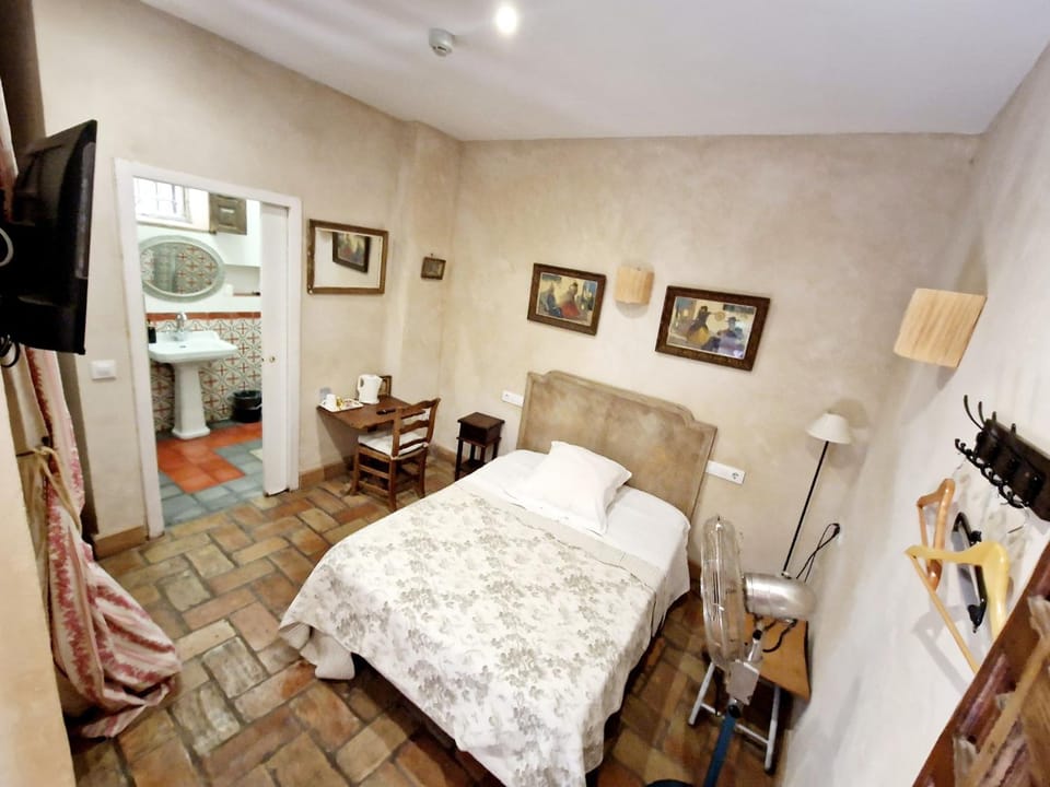 Hostal Casa Del Buen Viaje Bed and Breakfast in Seville