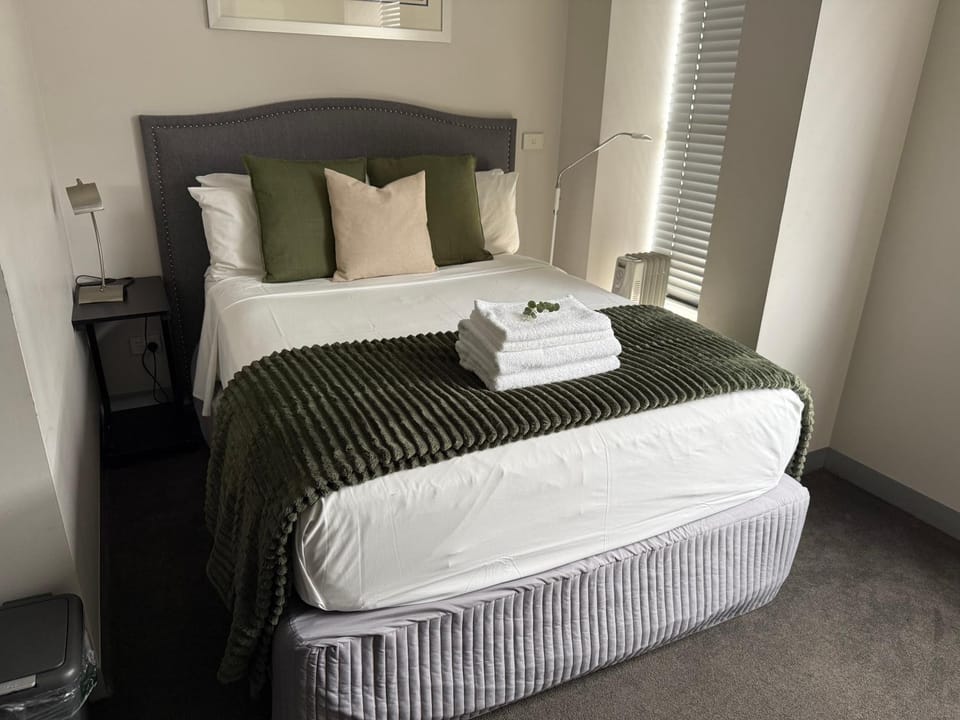 Med-Accom Apartment in Sydney