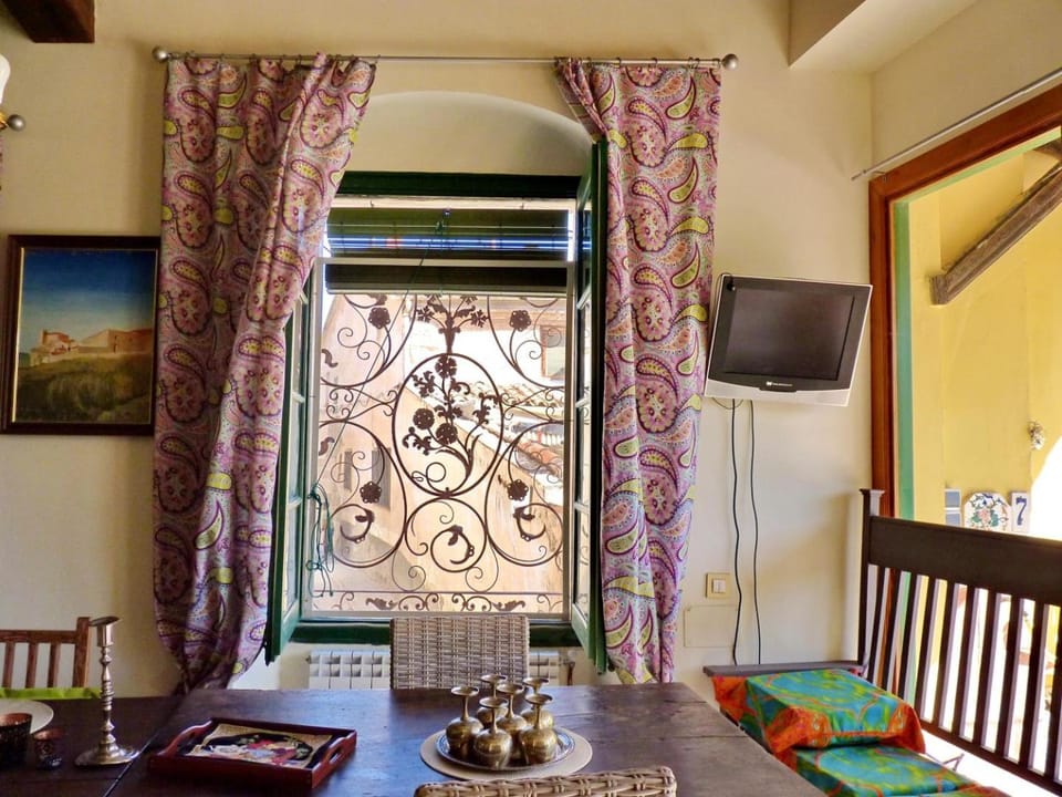 TV and multimedia, Bedroom