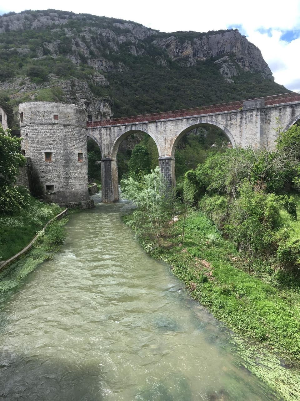 Nearby landmark, Neighbourhood, Natural landscape, Hiking