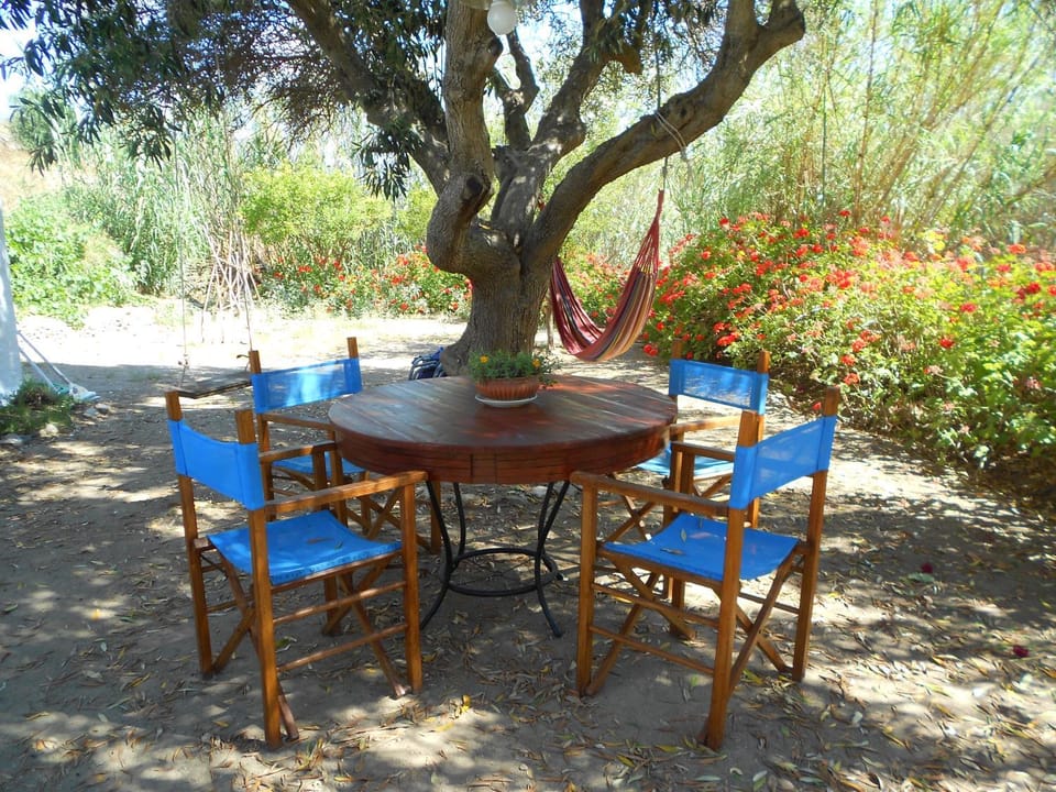 Syros-Home in nature House in Decentralized Administration of the Aegean