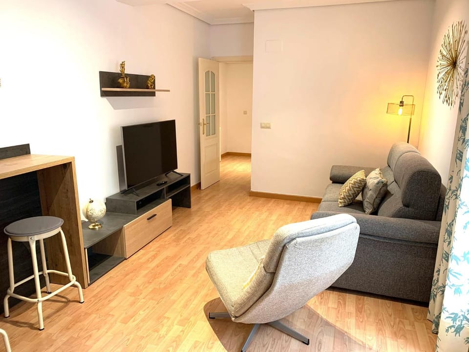 Living room, Lounge or bar