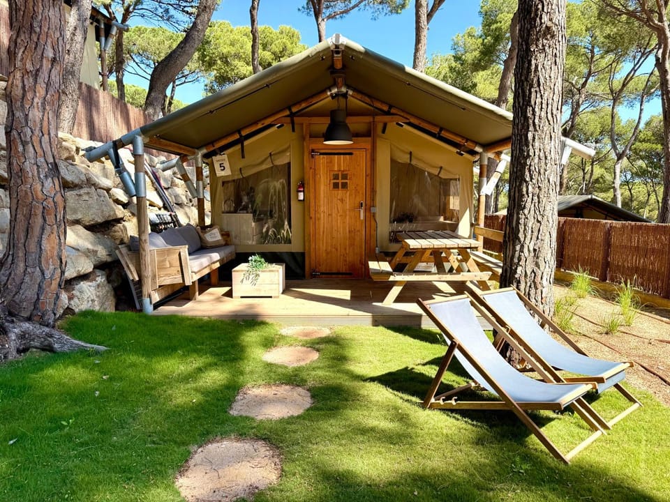 Interpals Eco Resort Campground/ 
RV Resort in Baix Empordà