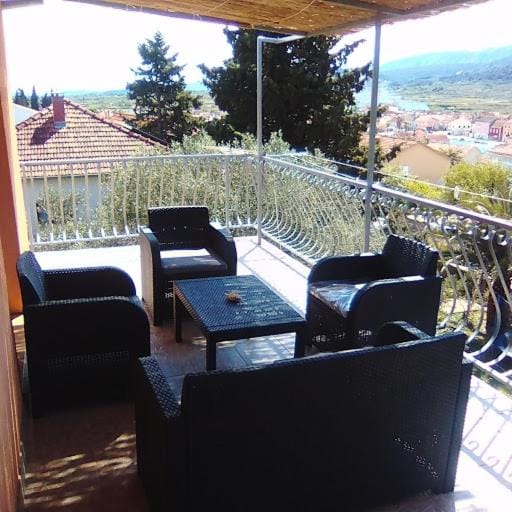 Apartments Jerković Apartment in Stari Grad