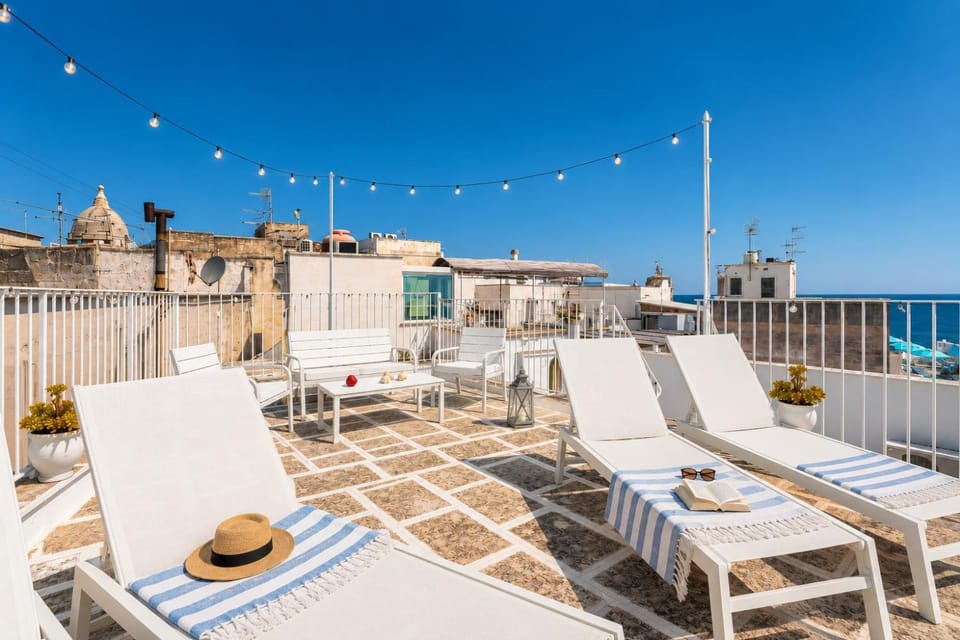 View (from property/room), Balcony/Terrace, Balcony/Terrace, sunbed