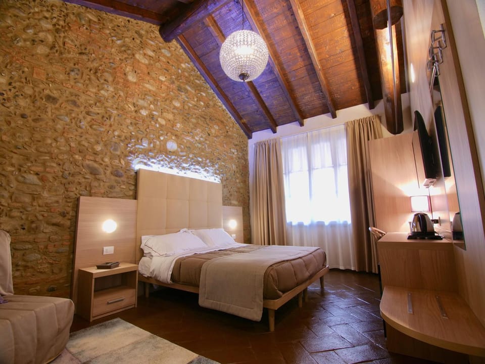 Locanda Papà Nenè Bed and Breakfast in Province of Lecco