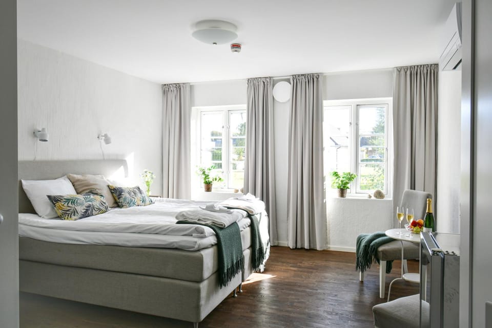 Kåseberga Gårdshotell & Spa Hotel in Skåne County