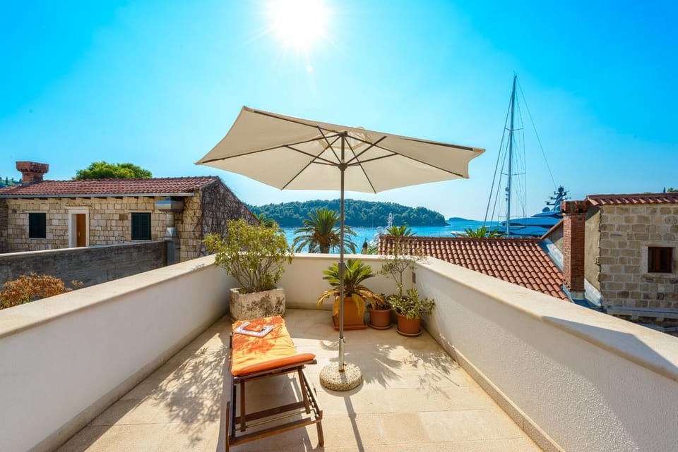 Balcony/Terrace, Seating area, Sea view