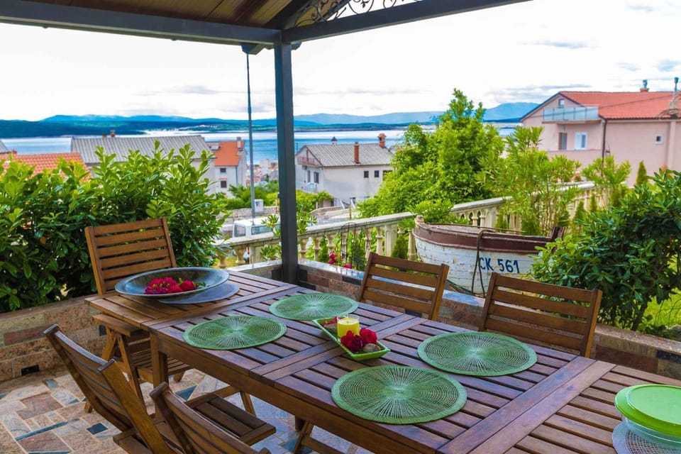 Summer, BBQ facilities