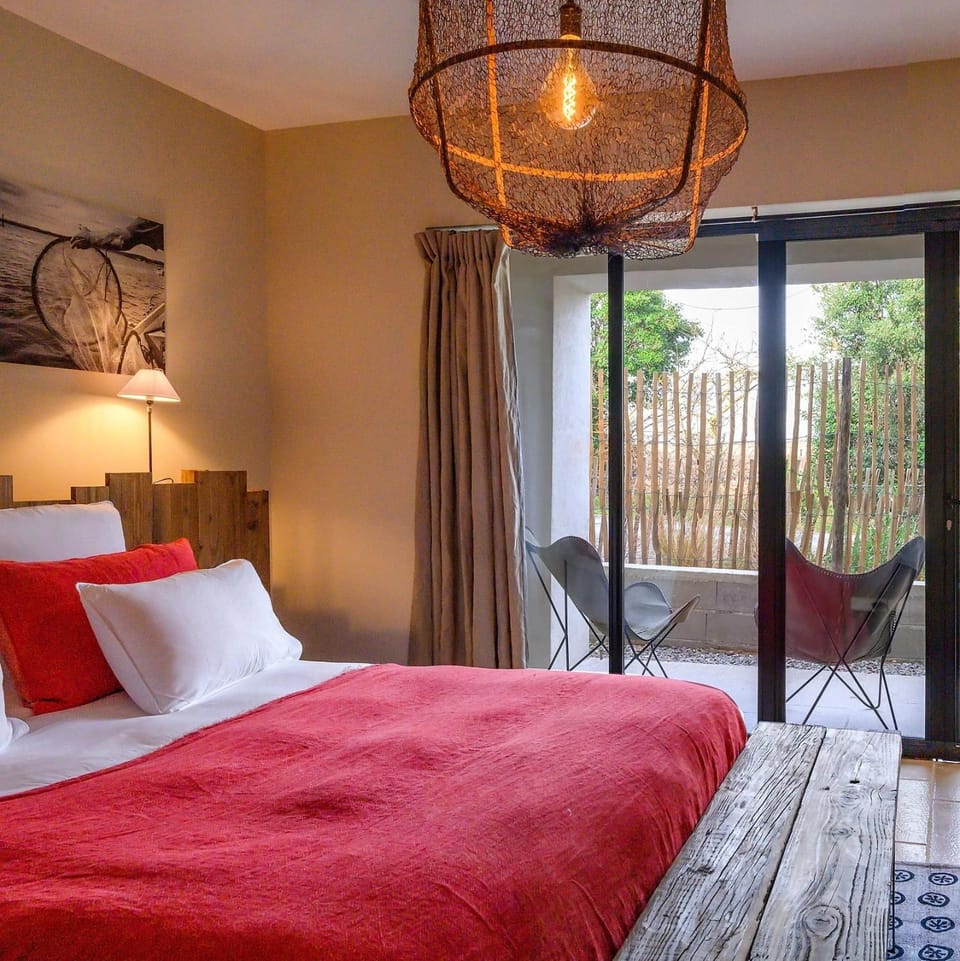 Bed, Balcony/Terrace, Bedroom