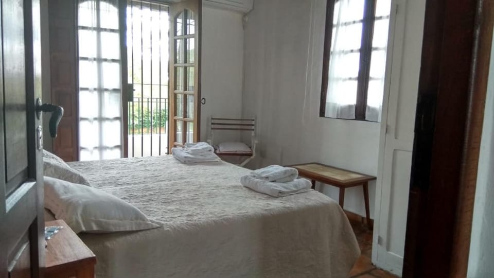 Casa de las Palmeras Bed and Breakfast in Yerba Buena