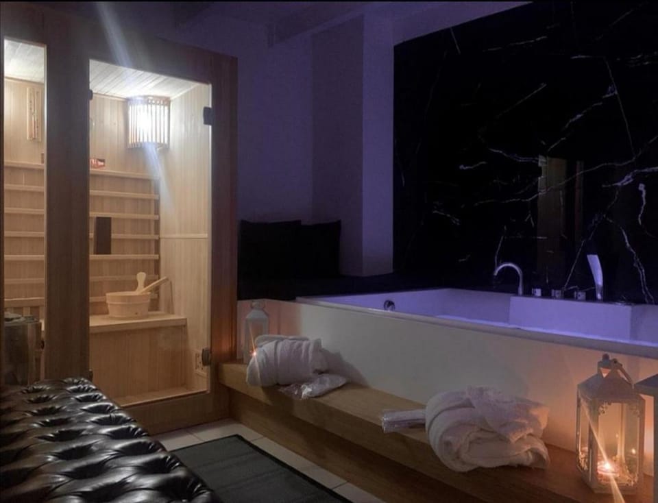 Hot Tub