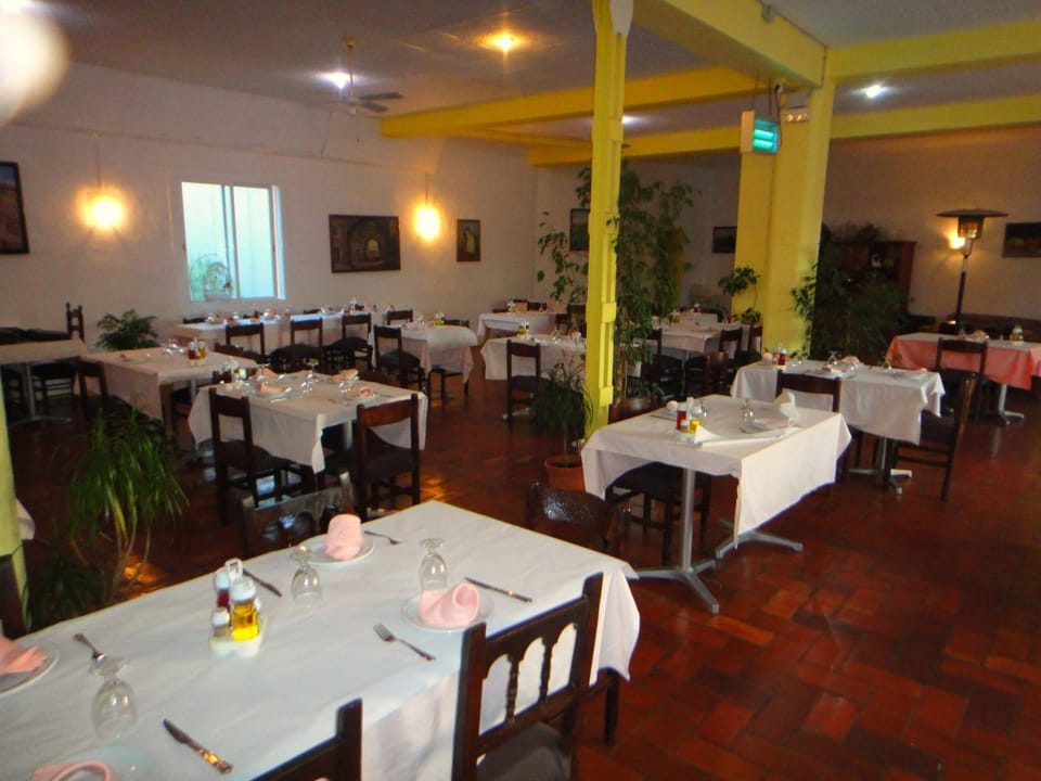 Restaurant/places to eat