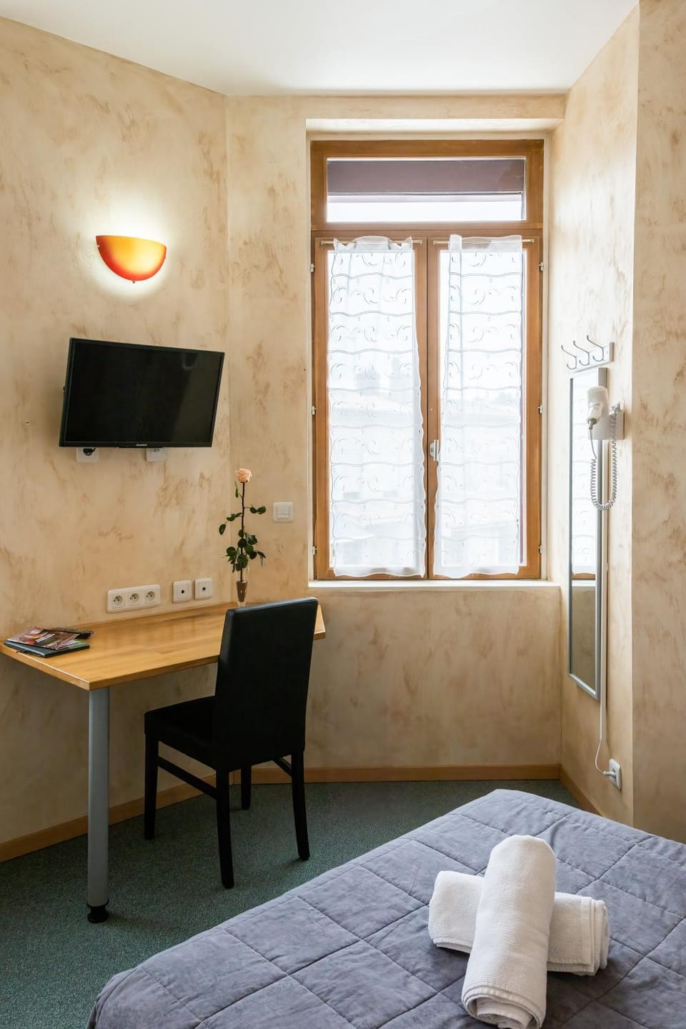 TV and multimedia, Bedroom