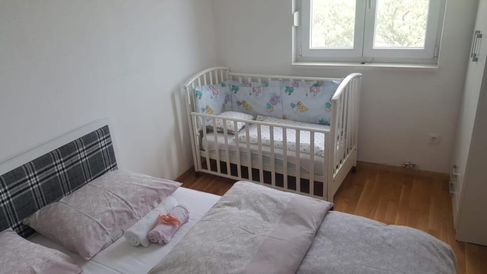 Bed, cot