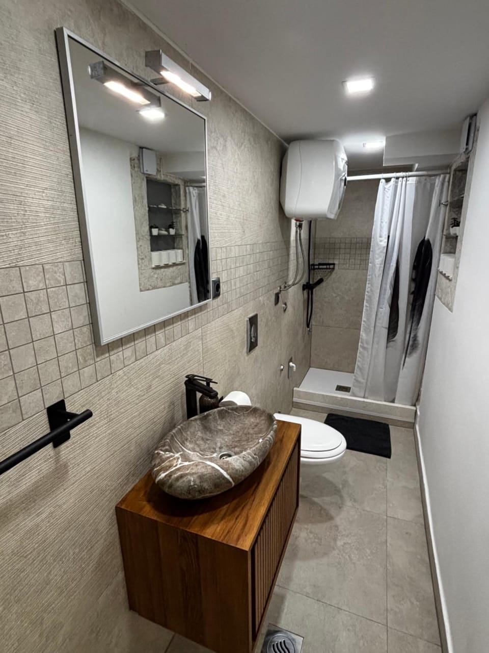 Shower, Bathroom, Bath, towels
