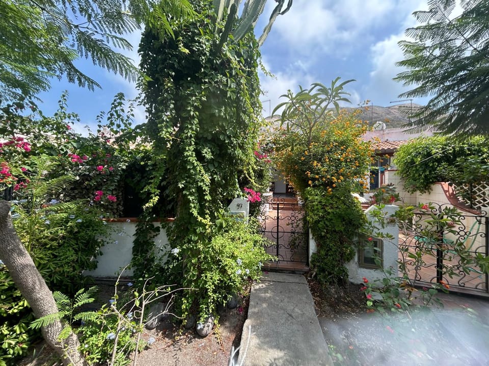 Residence Vulcano Cottage House in Sicily