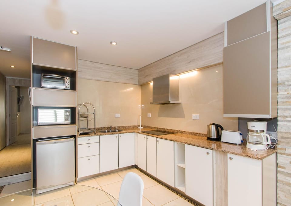 Kitchen or kitchenette, kitchen