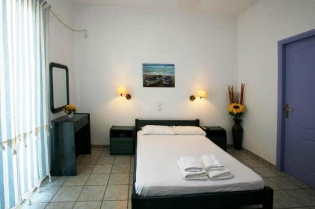 Soula Rooms Tinos Apartment hotel in Decentralized Administration of the Aegean