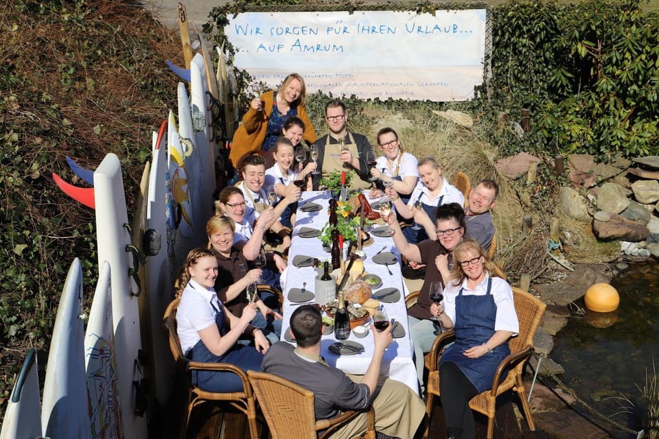 People, Summer, Garden, Garden, Balcony/Terrace, Family