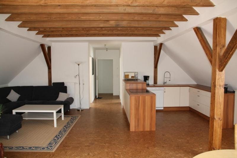 Kitchen or kitchenette, Living room