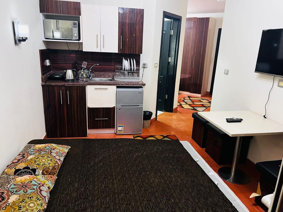 شاليه مميز ارضي بحديقة علي حمام السباحة مباشرة بورتو ساوث العين السخنة للعائلات فقط Chalet in Egypt
