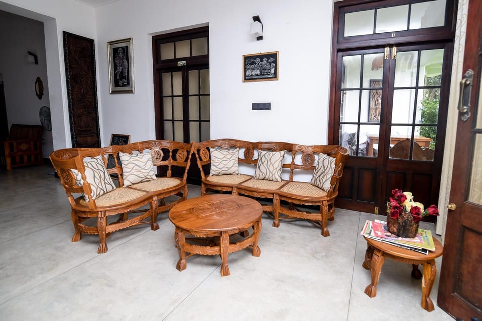 Seating area