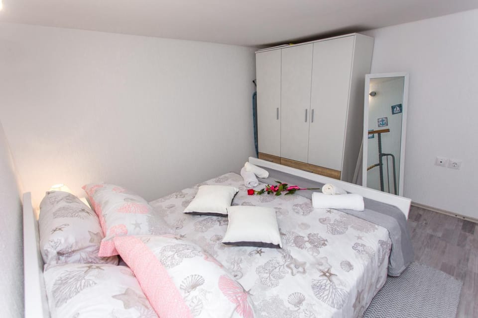 Studio Apartment Vasilj Apartment in Split