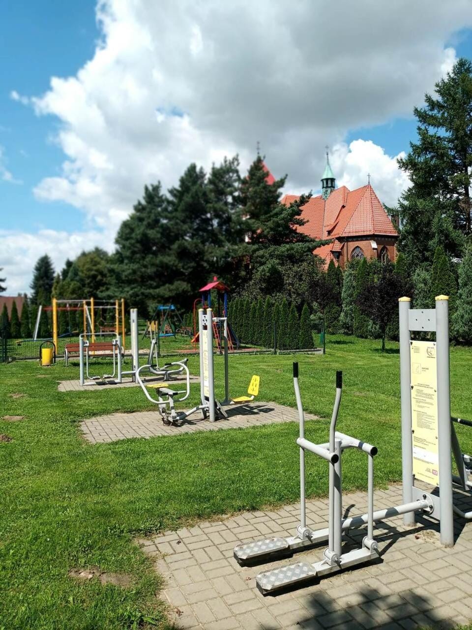 Children play ground, Garden, Fitness centre/facilities