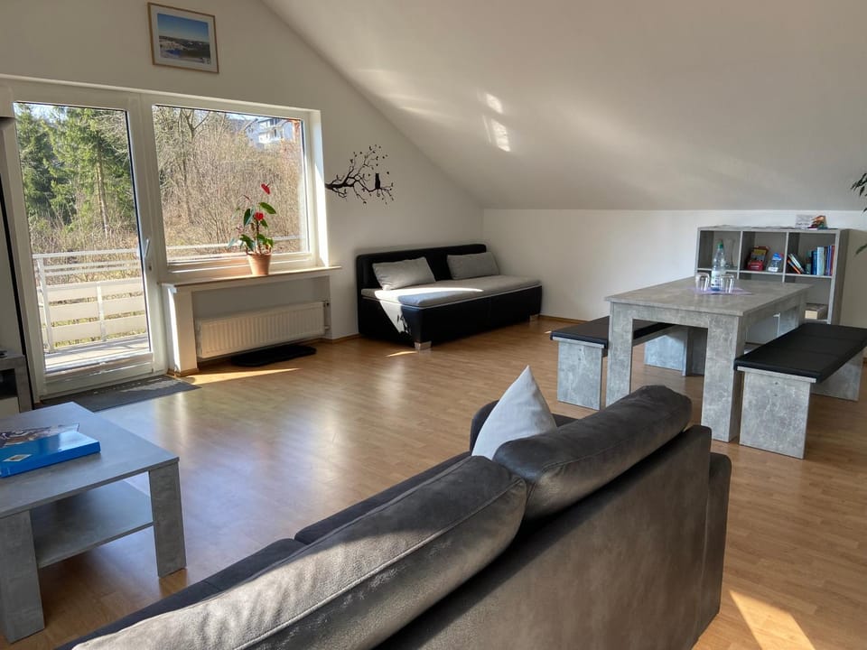 Living room, Photo of the whole room