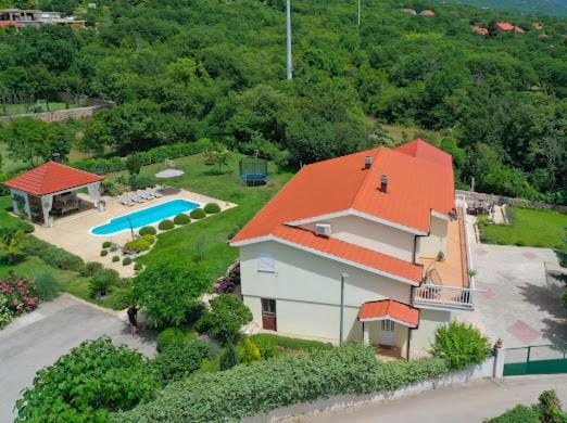 Property building, Garden view, Swimming pool