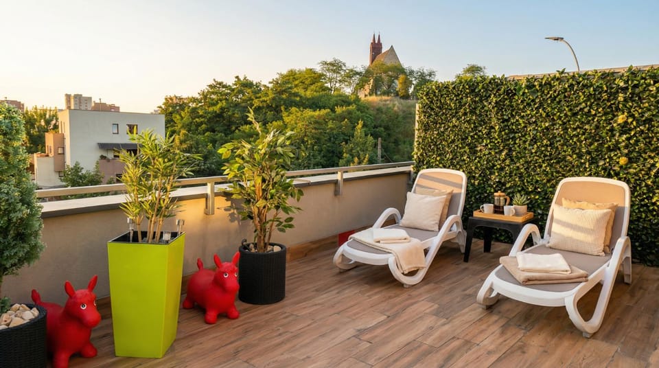 Balcony/Terrace, Balcony/Terrace