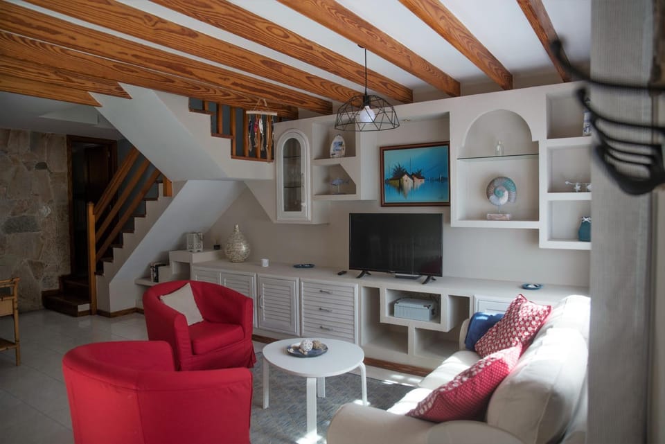 Communal lounge/ TV room, Lounge or bar