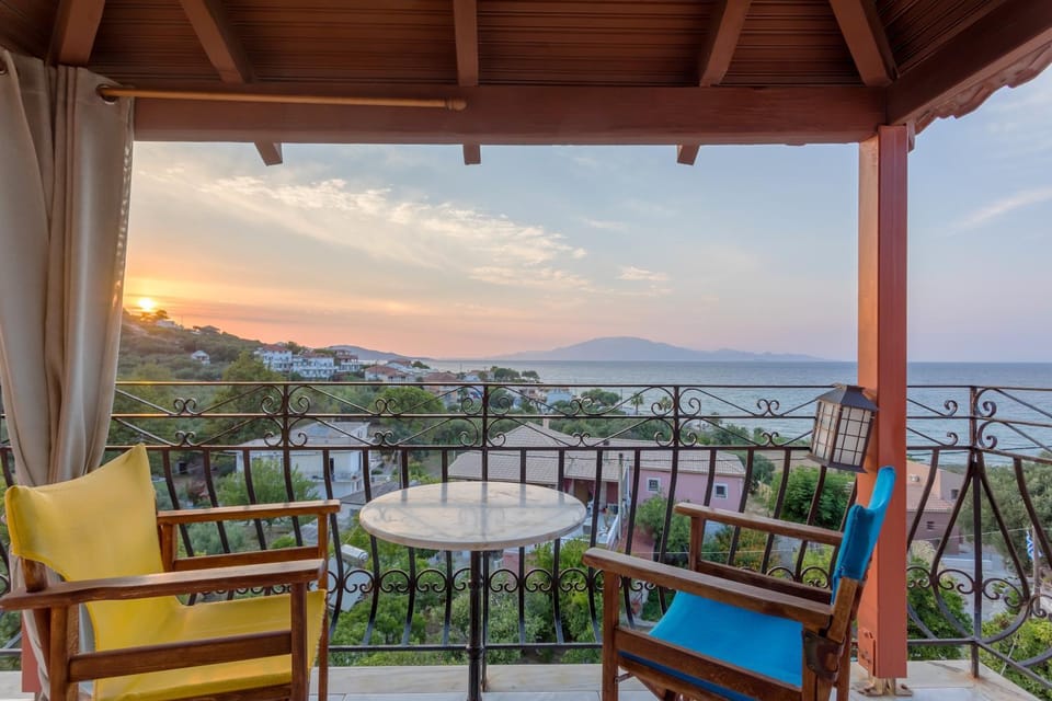 Neighbourhood, Summer, Balcony/Terrace, Photo of the whole room, Sea view, Seasons, Sunset