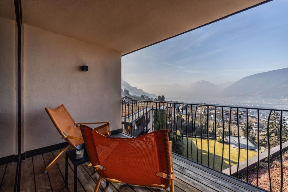 Natural landscape, View (from property/room), Balcony/Terrace, Mountain view
