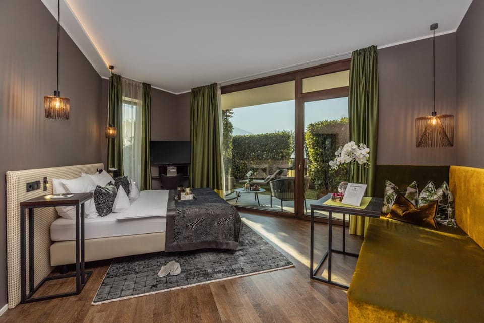 Bed, View (from property/room), Photo of the whole room