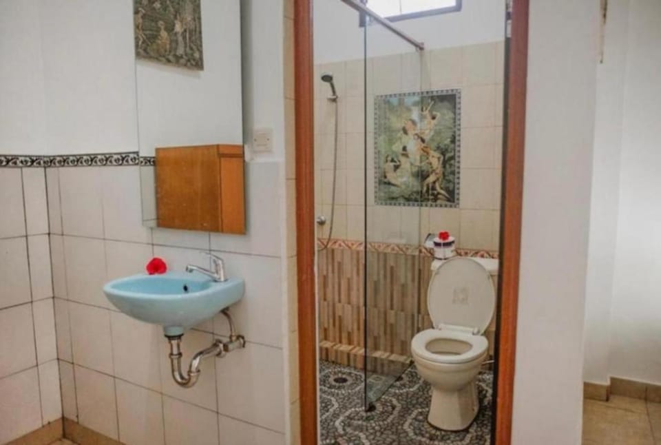 Toilet, Bathroom