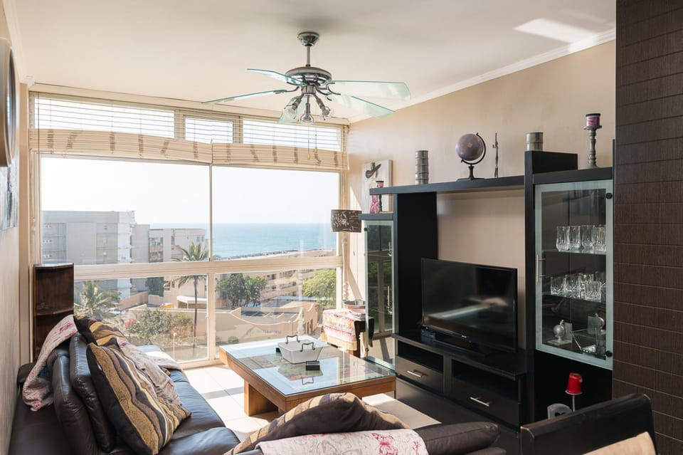 TV and multimedia, View (from property/room), Living room, Seating area