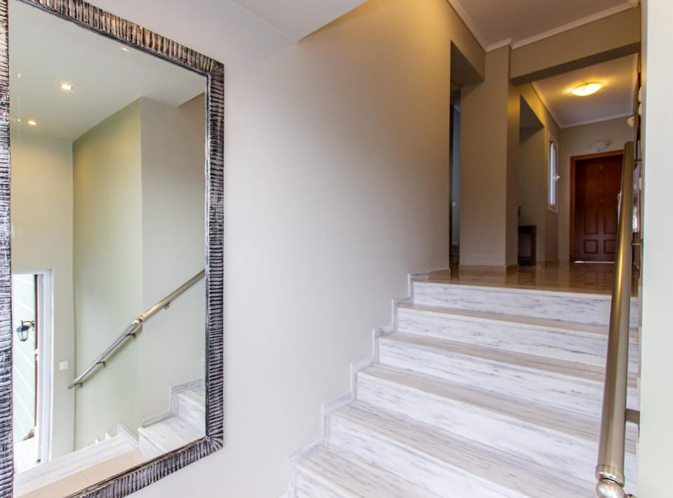 Property building, Decorative detail