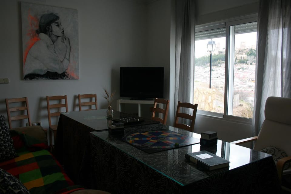 Communal lounge/ TV room, View (from property/room), City view, Landmark view