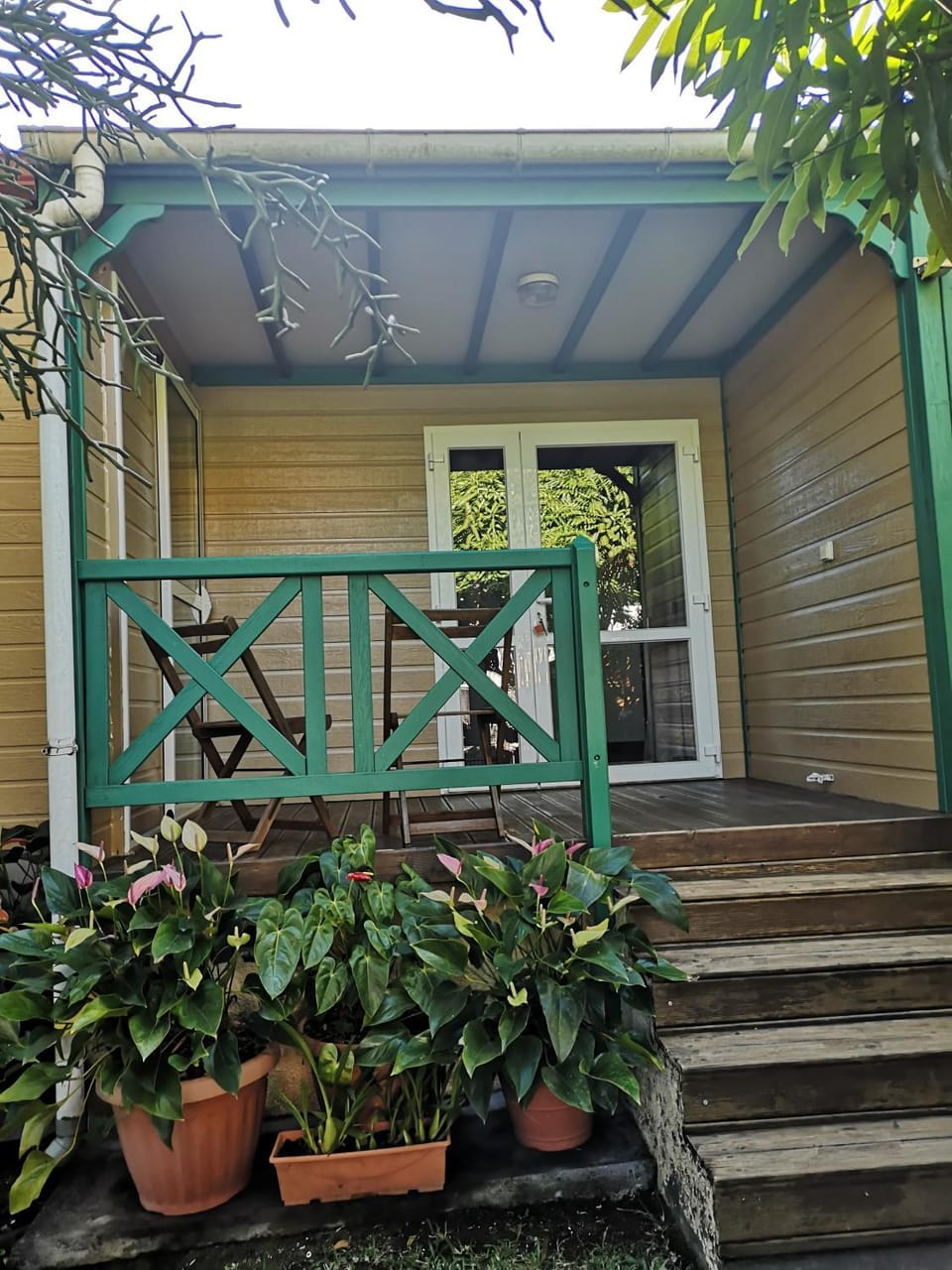 Facade/entrance