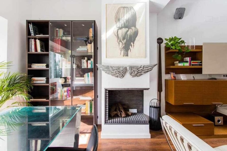 Lujoso apartamento con patio en Triana Sevilla Apartment in Seville