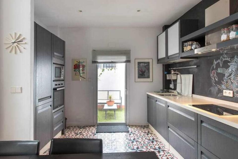 Lujoso apartamento con patio en Triana Sevilla Apartment in Seville