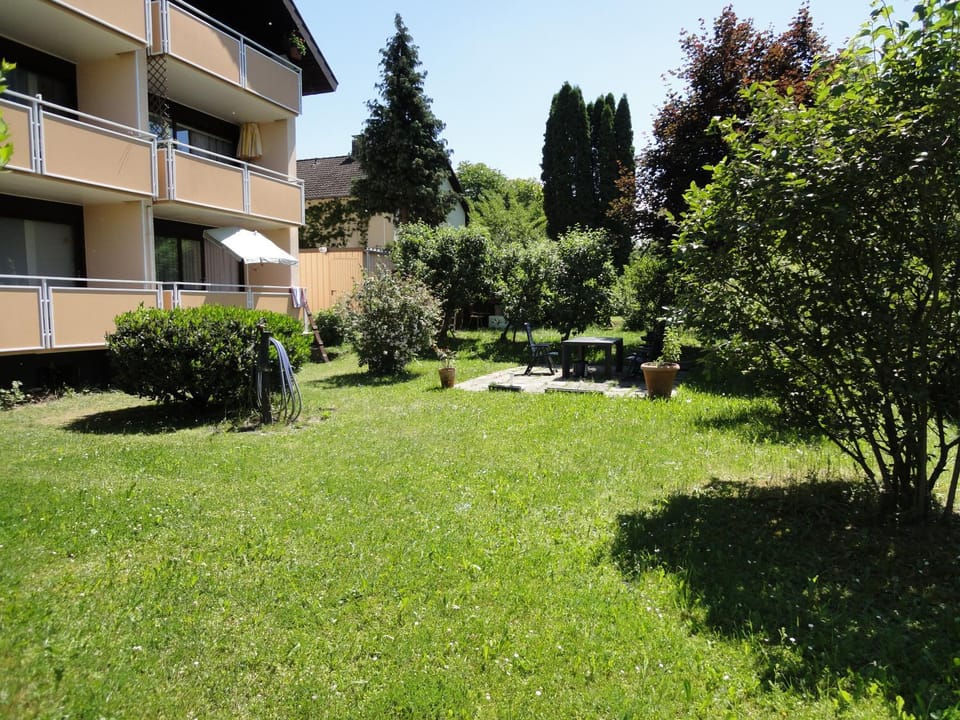 Property building, Garden, Garden view, Inner courtyard view