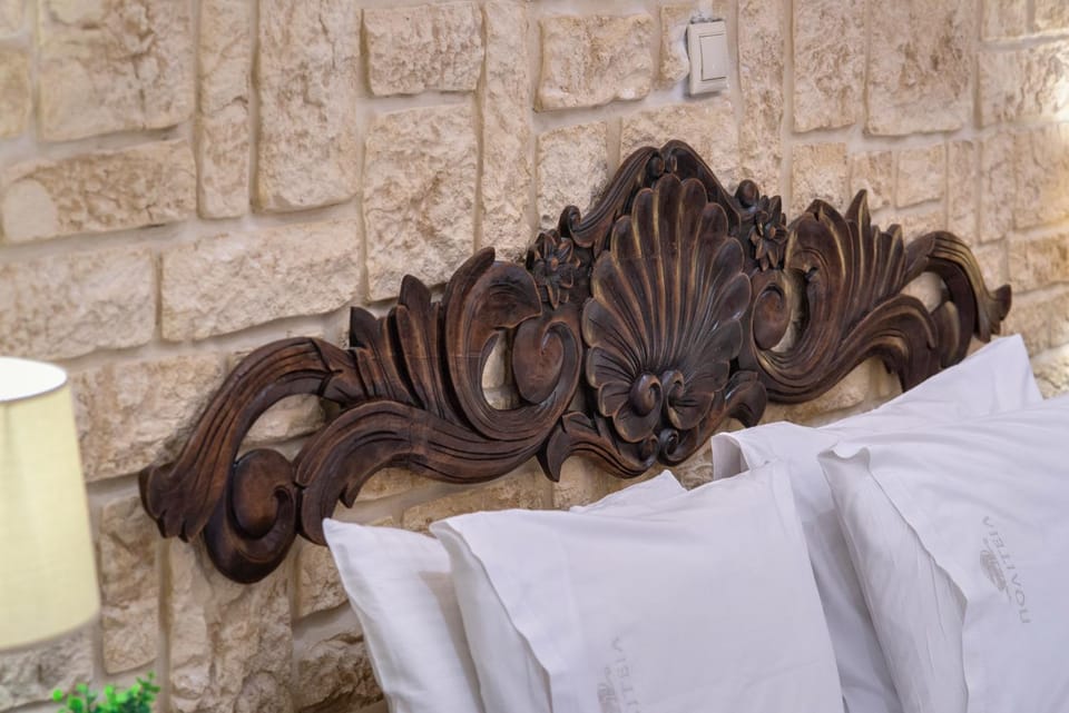 Decorative detail