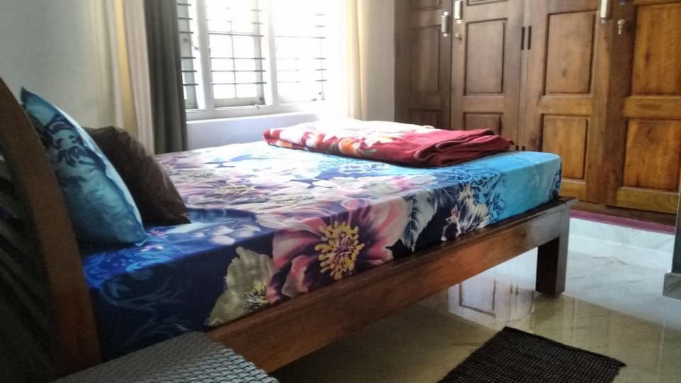 Shree Vigneshwara Silent Homestay Bed and Breakfast in Madikeri