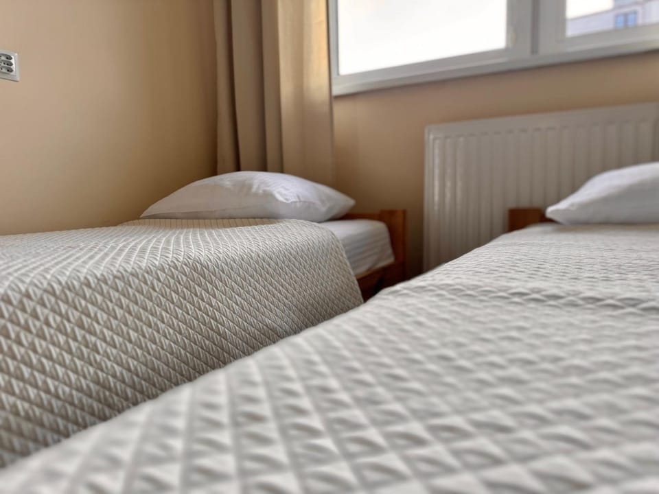 Bed, View (from property/room), Other, Photo of the whole room, Bedroom, On site, Street view, Quiet street view, heating, internet