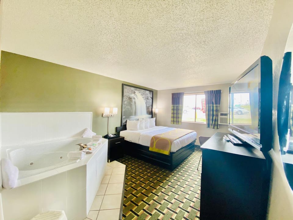 Super 8 Grand Rapids City Center Hotel in Wyoming