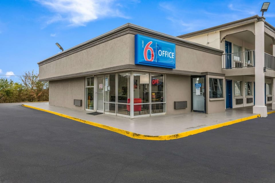 Property building, On site