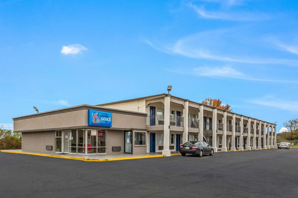 Property building, On site